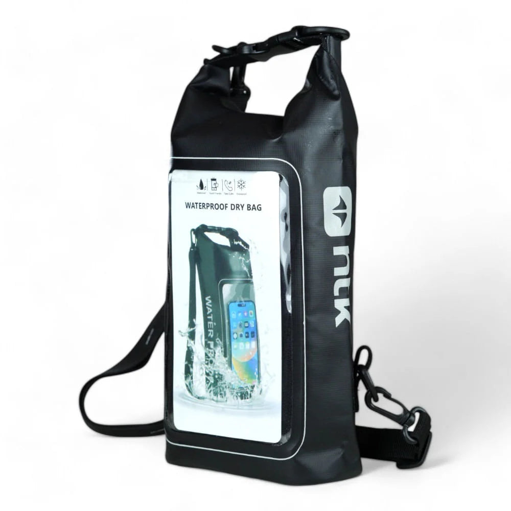 BOLSA ESTANQUE NTK DAILY DUFFEL COM VISOR PRETO