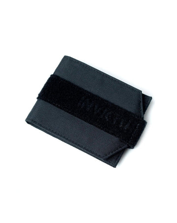 CARTEIRA INVICTUS APACHE PRETO